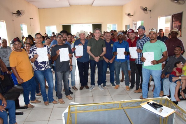 Prefeitura de Amarante do Maranhão e INCRA entregam CCU na região das Alvoradas