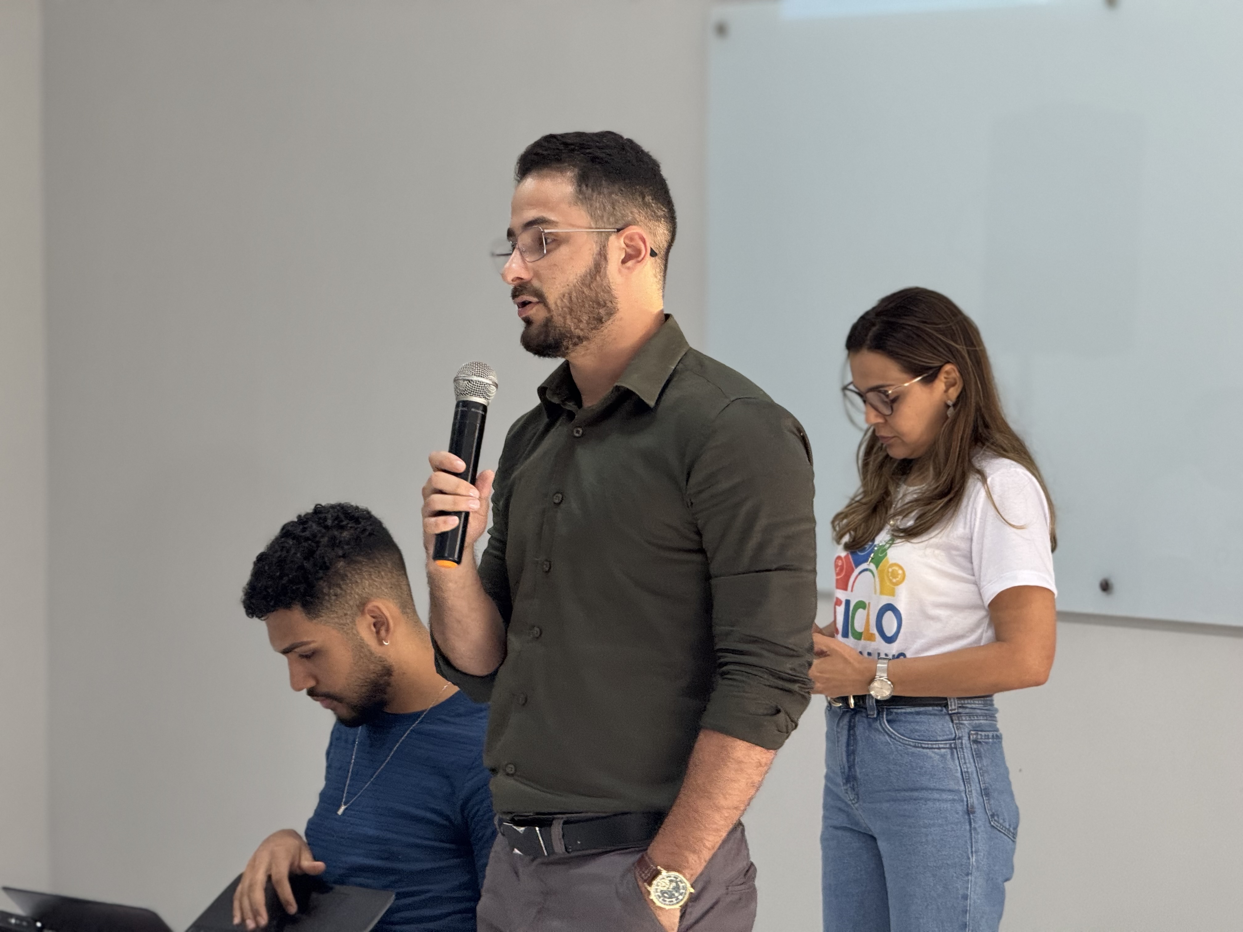 EDUCAR E PROTEGER